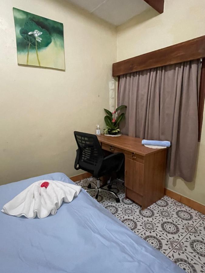 Janessa'S Dwellery Bed & Breakfast Port Vila Exterior foto